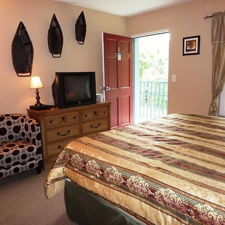 Eureka Suites Юрика-Спрінгс Номер фото
